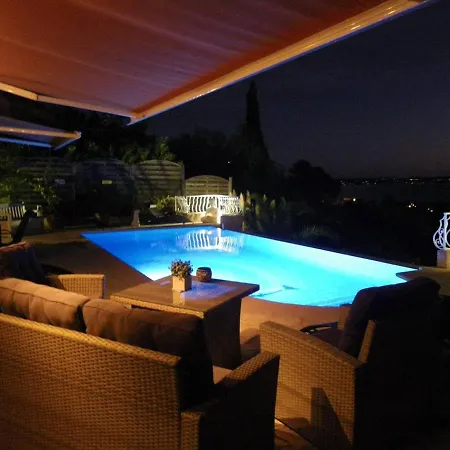 Villa Villa Avec Piscine Privee, Climatisation Et Parking Aux Issambres - Fr-1-768-26 *