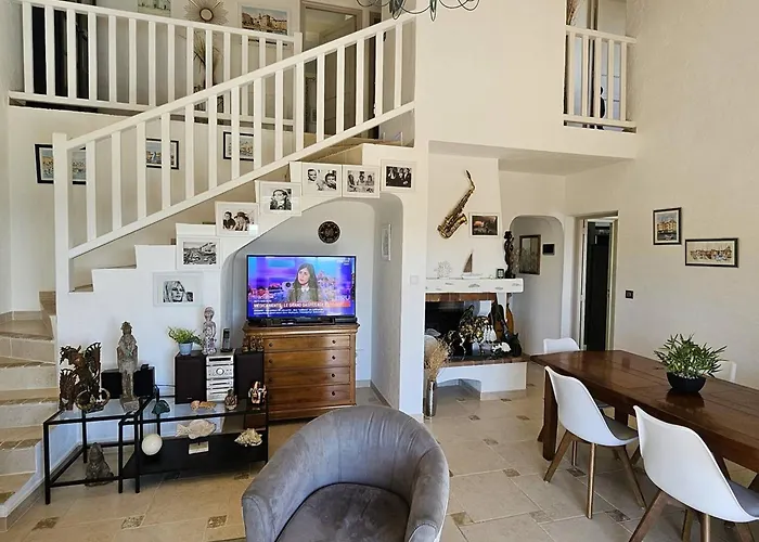 Avec Piscine Privee, Climatisation Et Parking Aux Issambres - Fr-1-768-26 Villa Les Issambres